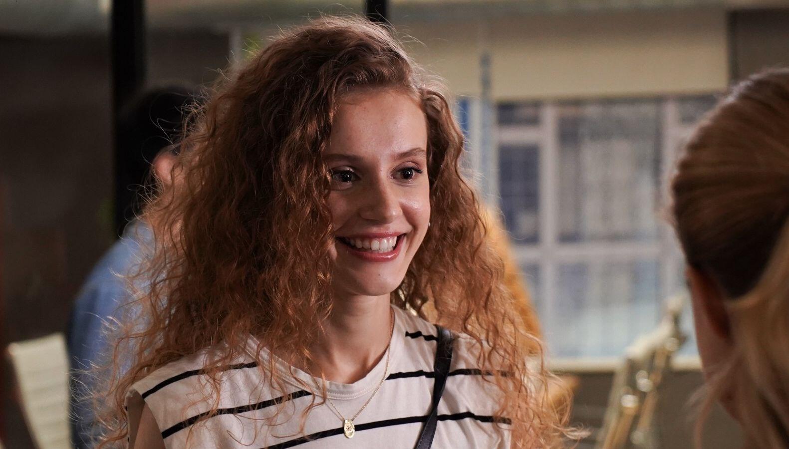 Menajerimi Orta’nın 9. kısmına Dicle’nin (Ahsen Eroğlu) yeni imajı damga vuracak